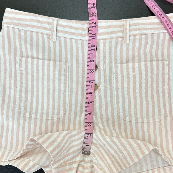 Gap Hi Rise Seafar Shifting Sand Shorts Sz 10 Striped Button Fly Patch Pockets - Picture 9 of 12